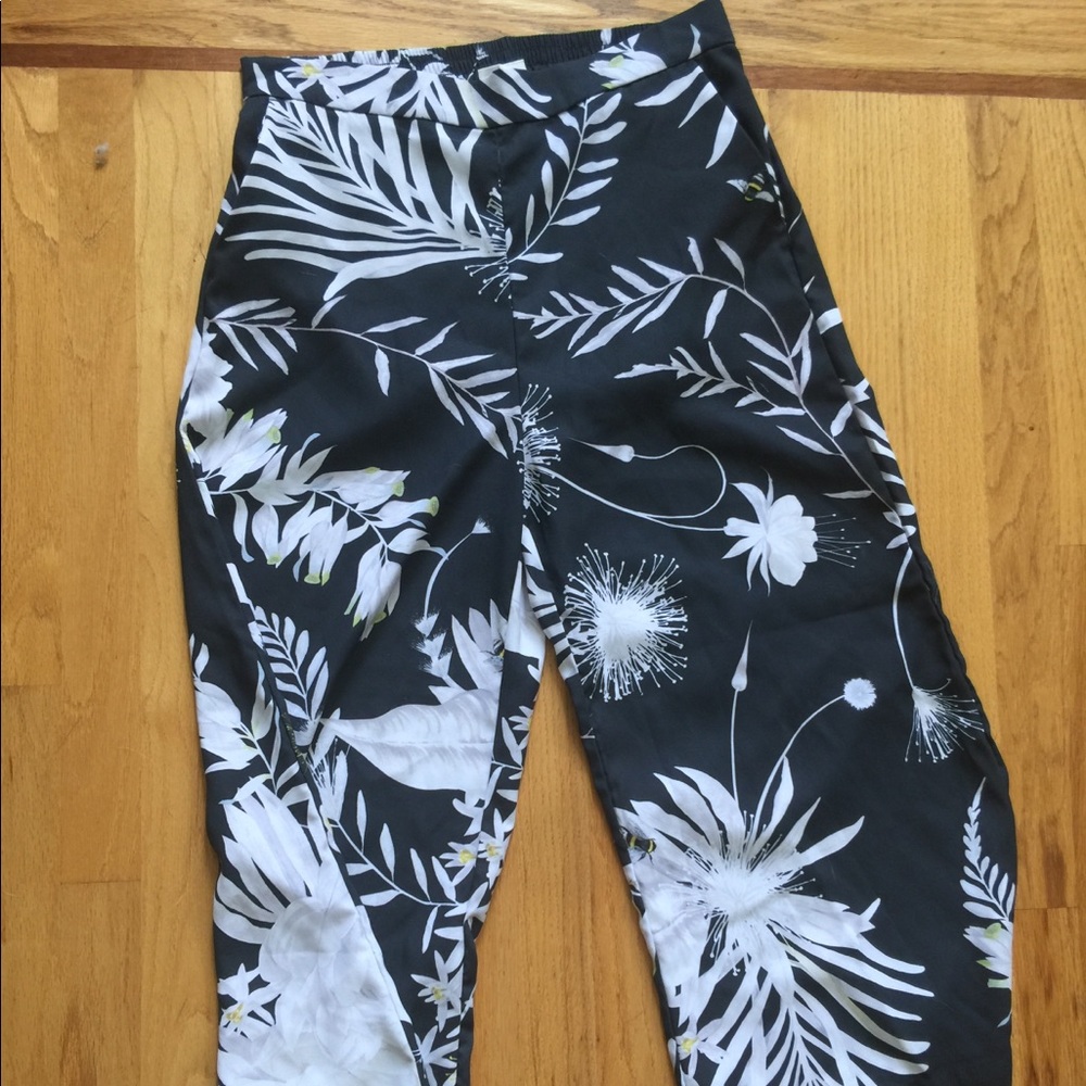 NEW!!! H&M flare pants